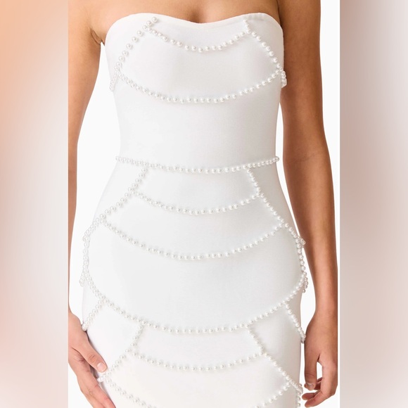 Elliatt Lucine Fitted Gown in White Bridal Shower Wedding Dress size S  NWT - Picture 5 of 8